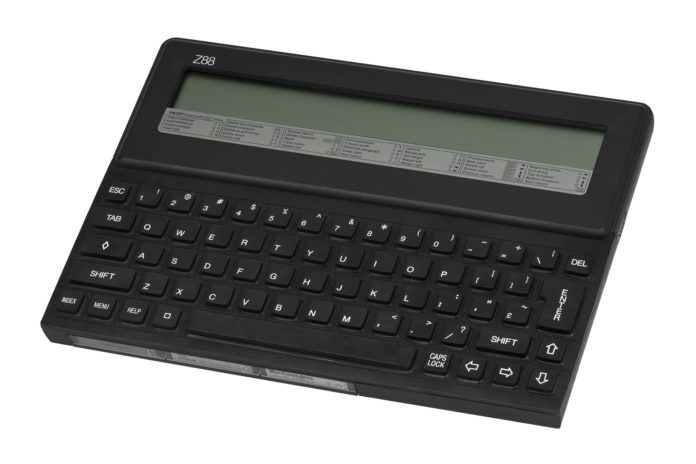 video-game-console-2202534_1920