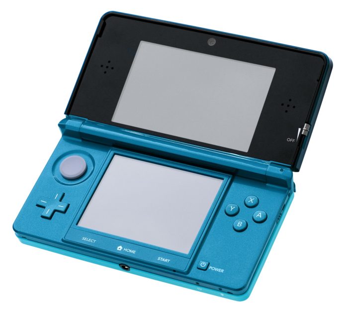 video-game-console-2202582_1920