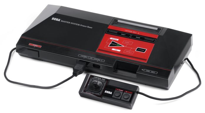 video-game-console-2202624_1920