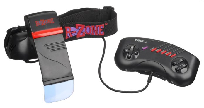 video-game-console-2202645_1920
